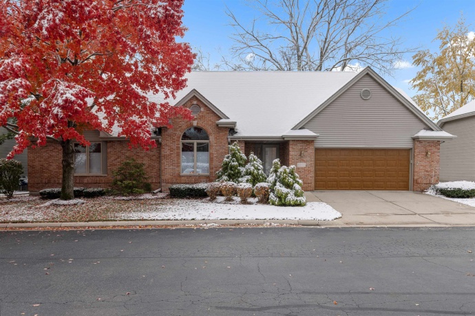 5933 HERITAGE, LOVES PARK, Illinois 61111, 2 Bedrooms Bedrooms, ,2 BathroomsBathrooms,Condominium,For Sale,HERITAGE,202507523