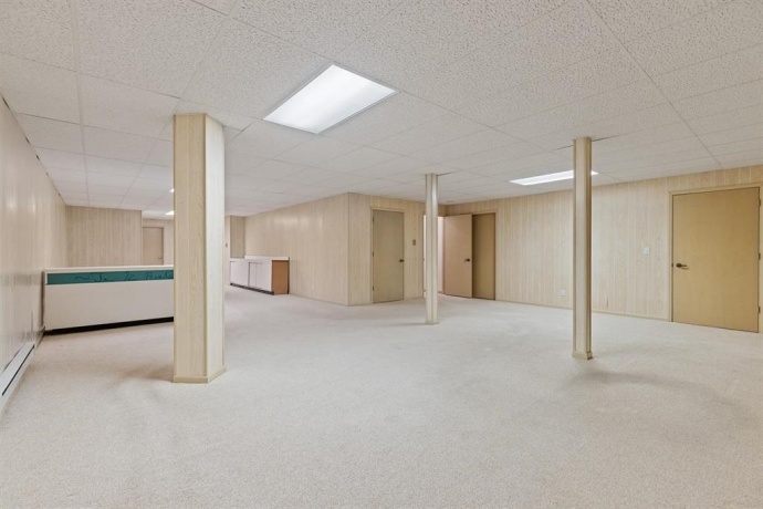 5933 HERITAGE, LOVES PARK, Illinois 61111, 2 Bedrooms Bedrooms, ,2 BathroomsBathrooms,Condominium,For Sale,HERITAGE,202507523