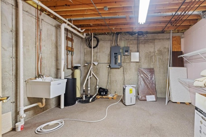 5933 HERITAGE, LOVES PARK, Illinois 61111, 2 Bedrooms Bedrooms, ,2 BathroomsBathrooms,Condominium,For Sale,HERITAGE,202507523