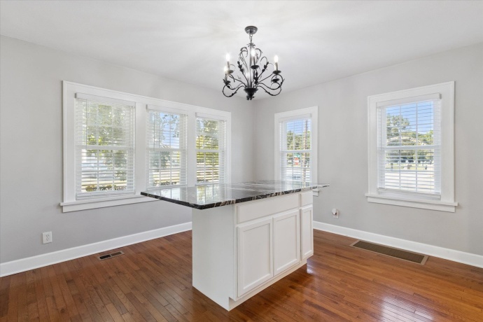 415 Logan, ROCKFORD, Illinois 61103, 3 Bedrooms Bedrooms, ,1 BathroomBathrooms,House,For Sale,Logan,202505806