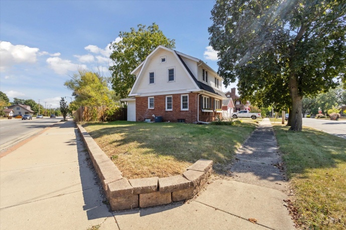 415 Logan, ROCKFORD, Illinois 61103, 3 Bedrooms Bedrooms, ,1 BathroomBathrooms,House,For Sale,Logan,202505806