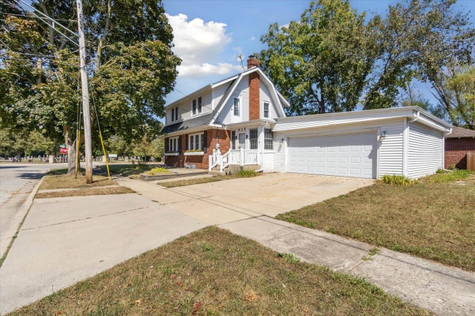 415 Logan, ROCKFORD, Illinois 61103, 3 Bedrooms Bedrooms, ,1 BathroomBathrooms,House,For Sale,Logan,202505806