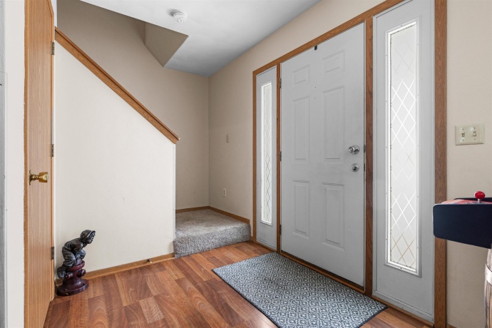 9931 Shore Drive, MACHESNEY PARK, Illinois 61115, 3 Bedrooms Bedrooms, ,1 BathroomBathrooms,House,For Sale,Shore Drive,202507422