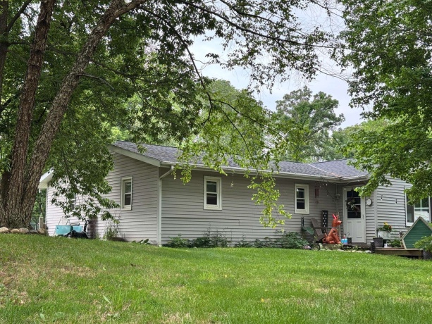 11371 HAVENSWOOD, ROSCOE, Illinois 61073, 2 Bedrooms Bedrooms, ,1 BathroomBathrooms,House,For Sale,HAVENSWOOD,202501428