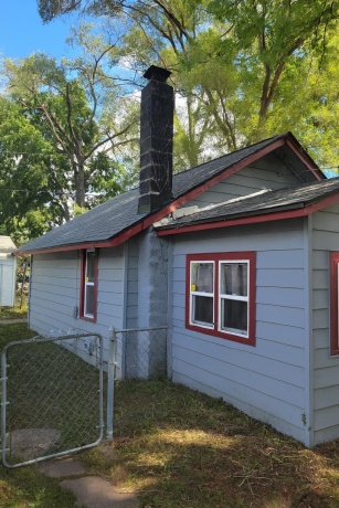 2722 10th, ROCKFORD, Illinois 61109, 2 Bedrooms Bedrooms, ,1 BathroomBathrooms,House,For Sale,10th,202507529