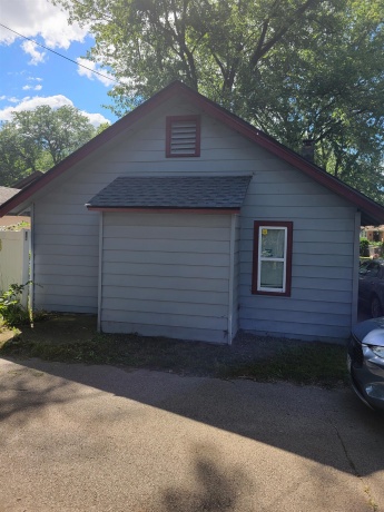 2722 10th, ROCKFORD, Illinois 61109, 2 Bedrooms Bedrooms, ,1 BathroomBathrooms,House,For Sale,10th,202507529