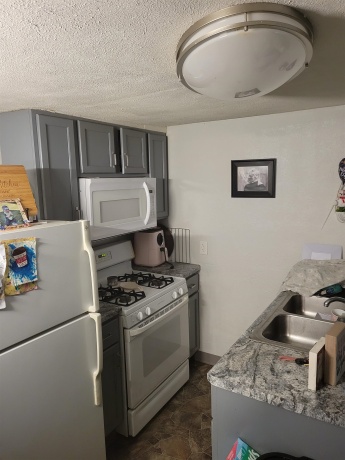 2722 10th, ROCKFORD, Illinois 61109, 2 Bedrooms Bedrooms, ,1 BathroomBathrooms,House,For Sale,10th,202507529