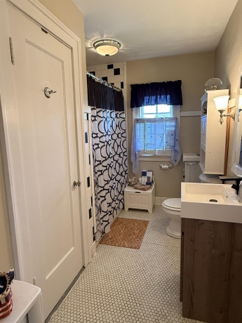 511 Richardson, ASHTON, Illinois 61006, 3 Bedrooms Bedrooms, ,1 BathroomBathrooms,House,For Sale,Richardson,202507530