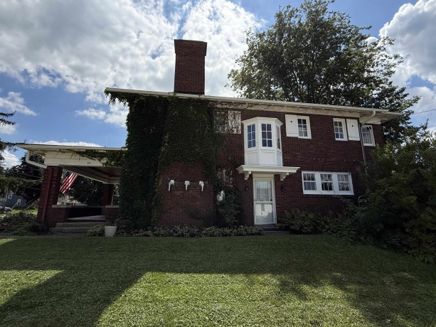 511 Richardson, ASHTON, Illinois 61006, 3 Bedrooms Bedrooms, ,1 BathroomBathrooms,House,For Sale,Richardson,202507530