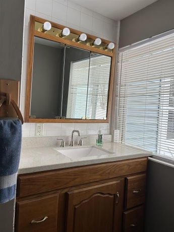 602 Park, LA MOILLE, Illinois 61330, 3 Bedrooms Bedrooms, ,2 BathroomsBathrooms,House,For Sale,Park,202507531