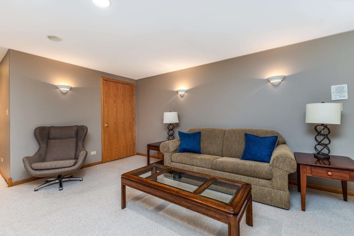 5 Gleneagle, GALENA, Illinois 61036, 4 Bedrooms Bedrooms, ,4 BathroomsBathrooms,House,For Sale,Gleneagle,202503542