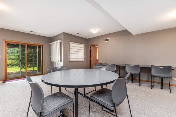 5 Gleneagle, GALENA, Illinois 61036, 4 Bedrooms Bedrooms, ,4 BathroomsBathrooms,House,For Sale,Gleneagle,202503542