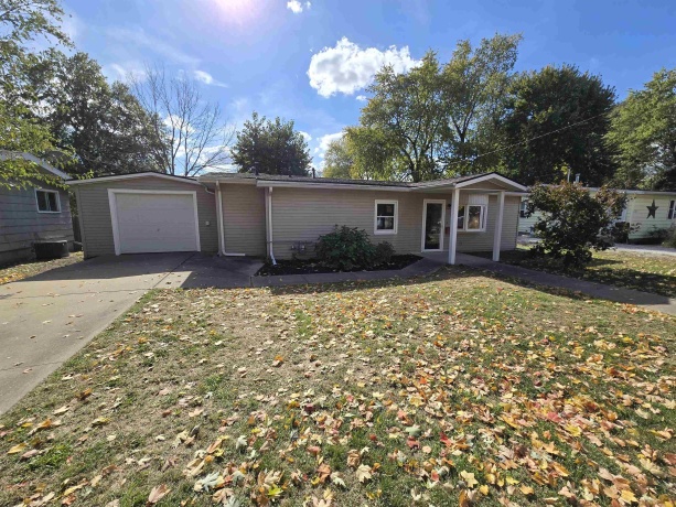 131 Barsi, MACOMB, Illinois 61455, 3 Bedrooms Bedrooms, ,1 BathroomBathrooms,House,For Sale,Barsi,202507533