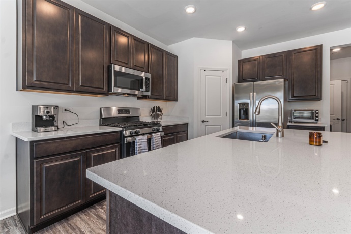 2617 Martini, MUNDELEIN, Illinois 60060, 3 Bedrooms Bedrooms, ,2 BathroomsBathrooms,Condominium,For Sale,Martini,202507535