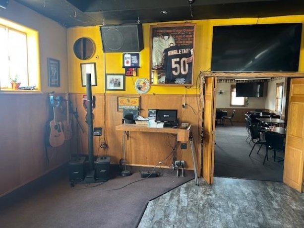 2102 4th, Peru, Illinois 61354, ,Business W/ Real Estate,For Sale,4th,202507536