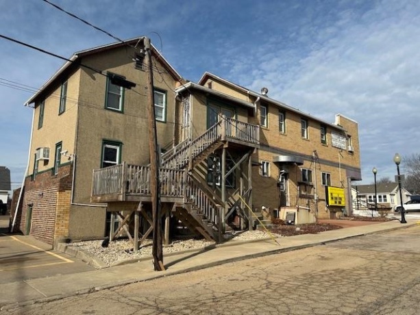 2102 4th, Peru, Illinois 61354, ,Business W/ Real Estate,For Sale,4th,202507536