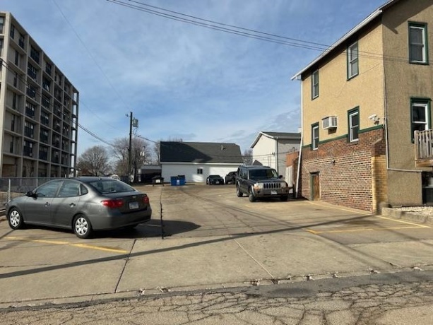 2102 4th, Peru, Illinois 61354, ,Business W/ Real Estate,For Sale,4th,202507536