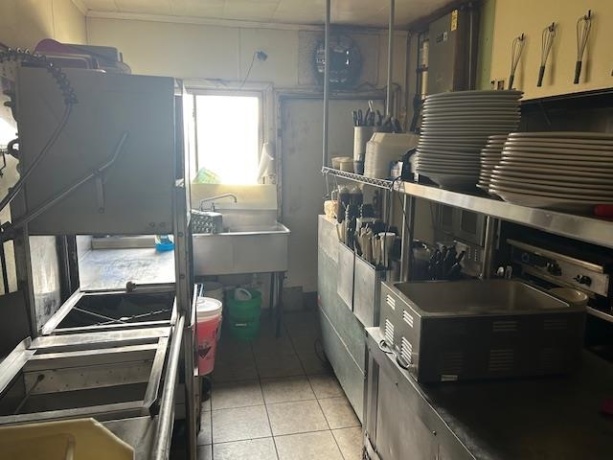 2102 4th, Peru, Illinois 61354, ,Business W/ Real Estate,For Sale,4th,202507536