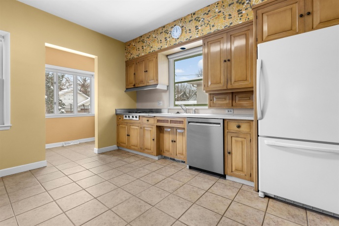 1416 Harlem, ROCKFORD, Illinois 61103, 4 Bedrooms Bedrooms, ,1 BathroomBathrooms,House,For Sale,Harlem,202507537