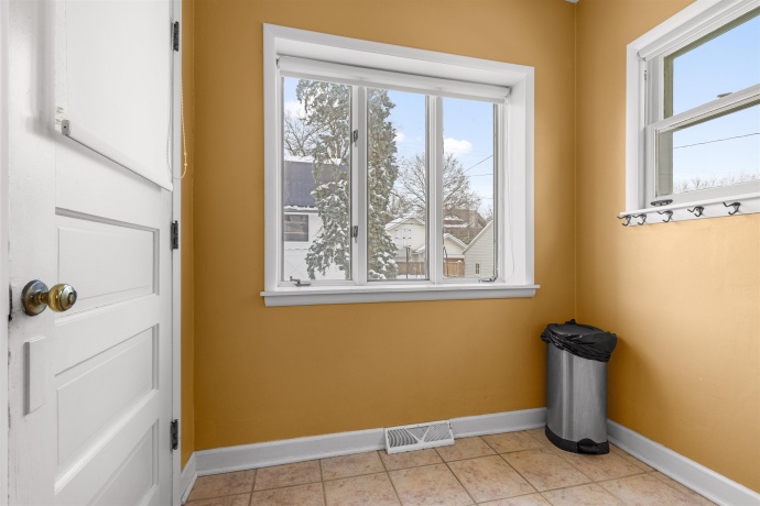 1416 Harlem, ROCKFORD, Illinois 61103, 4 Bedrooms Bedrooms, ,1 BathroomBathrooms,House,For Sale,Harlem,202507537