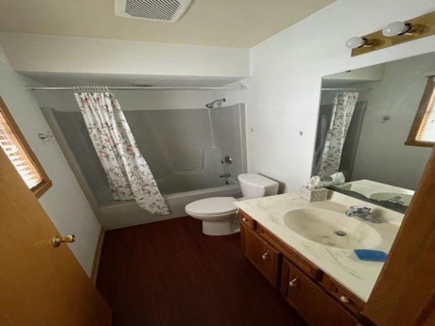 8313 Forest, MACHESNEY PARK, Illinois 61115, 4 Bedrooms Bedrooms, ,3 BathroomsBathrooms,House,For Sale,Forest,202507538