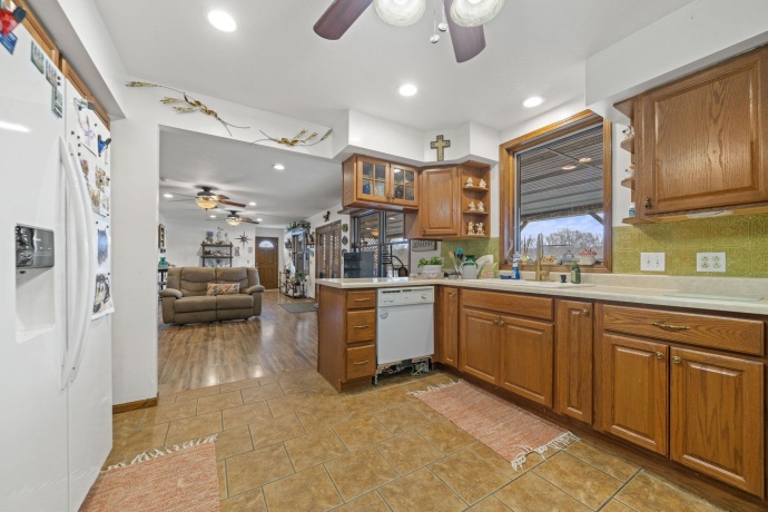 207 1st, OREGON, Illinois 61061, 2 Bedrooms Bedrooms, ,2 BathroomsBathrooms,House,For Sale,1st,202507539