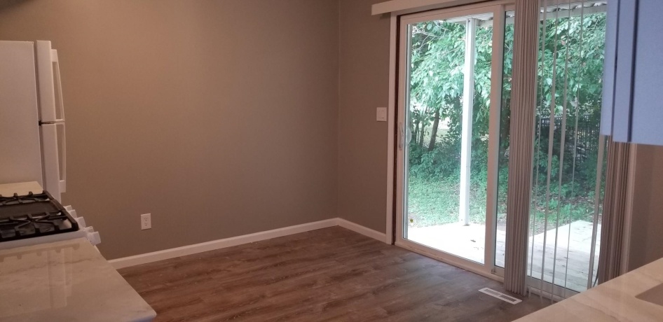 546 Marquette South Unit, LaSalle, Illinois 61301, 2 Bedrooms Bedrooms, ,1 BathroomBathrooms,House,For Sale,Marquette South Unit,202507542