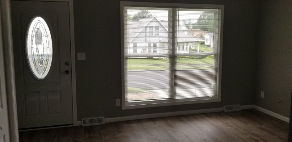 546 Marquette South Unit, LaSalle, Illinois 61301, 2 Bedrooms Bedrooms, ,1 BathroomBathrooms,House,For Sale,Marquette South Unit,202507542