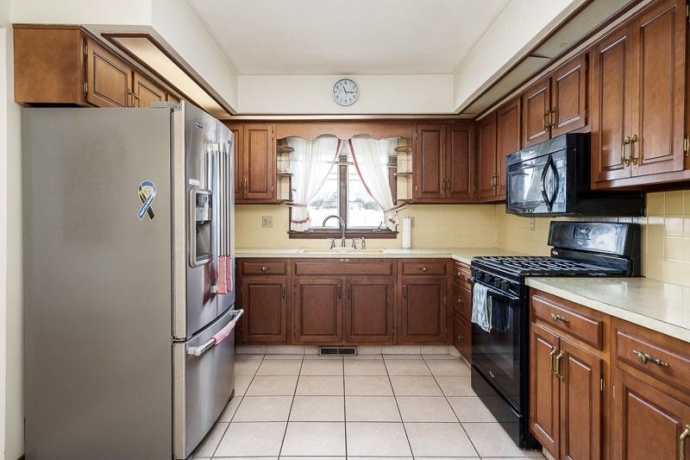 1126 Main, PECATONICA, Illinois 61063, 2 Bedrooms Bedrooms, ,2 BathroomsBathrooms,House,For Sale,Main,202507544