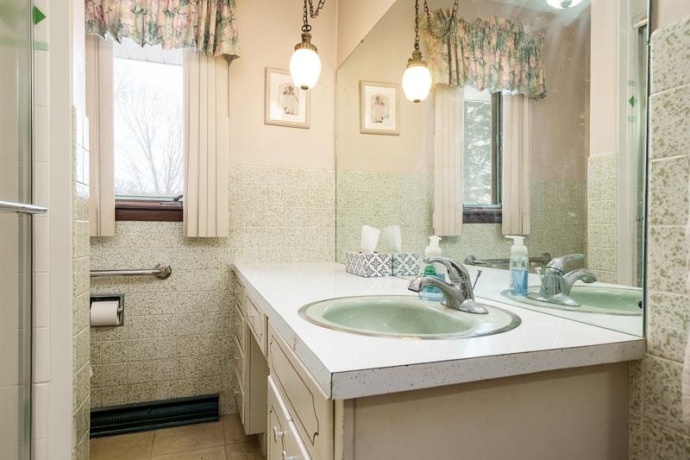 1126 Main, PECATONICA, Illinois 61063, 2 Bedrooms Bedrooms, ,2 BathroomsBathrooms,House,For Sale,Main,202507544