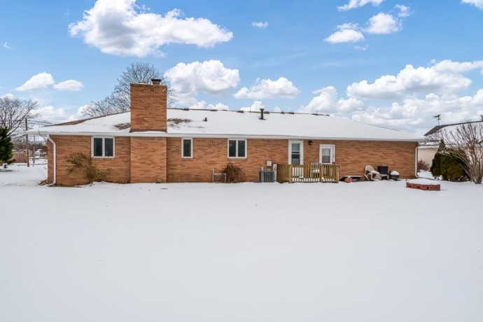 1126 Main, PECATONICA, Illinois 61063, 2 Bedrooms Bedrooms, ,2 BathroomsBathrooms,House,For Sale,Main,202507544