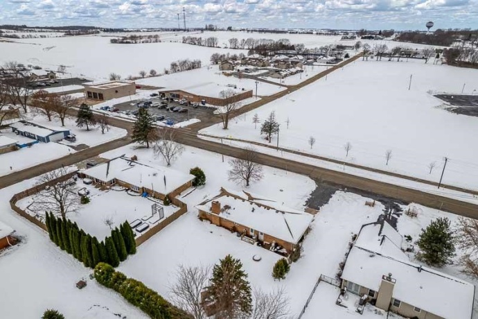 1126 Main, PECATONICA, Illinois 61063, 2 Bedrooms Bedrooms, ,2 BathroomsBathrooms,House,For Sale,Main,202507544