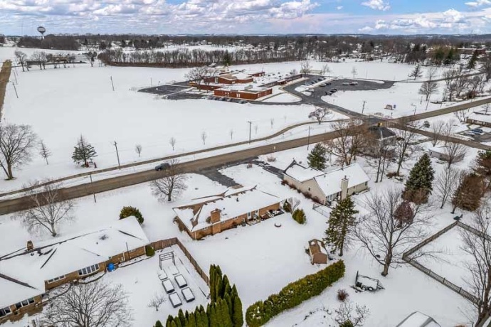 1126 Main, PECATONICA, Illinois 61063, 2 Bedrooms Bedrooms, ,2 BathroomsBathrooms,House,For Sale,Main,202507544