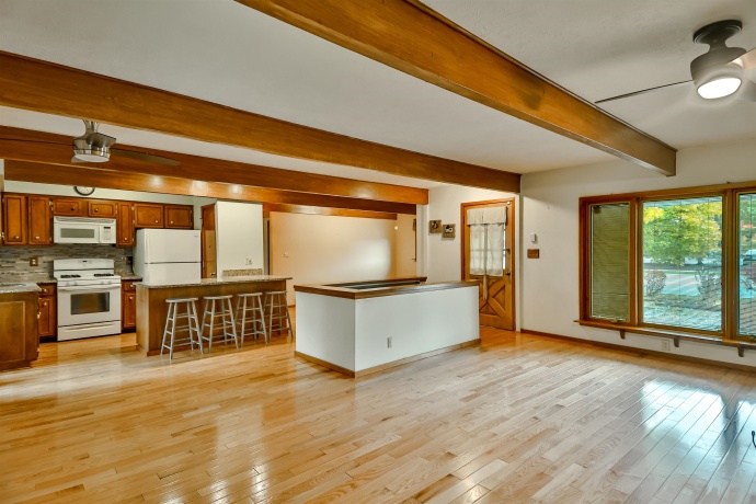 4520 GUILFORD, ROCKFORD, Illinois 61107, 2 Bedrooms Bedrooms, ,1 BathroomBathrooms,House,For Sale,GUILFORD,202507545