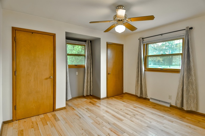 4520 GUILFORD, ROCKFORD, Illinois 61107, 2 Bedrooms Bedrooms, ,1 BathroomBathrooms,House,For Sale,GUILFORD,202507545