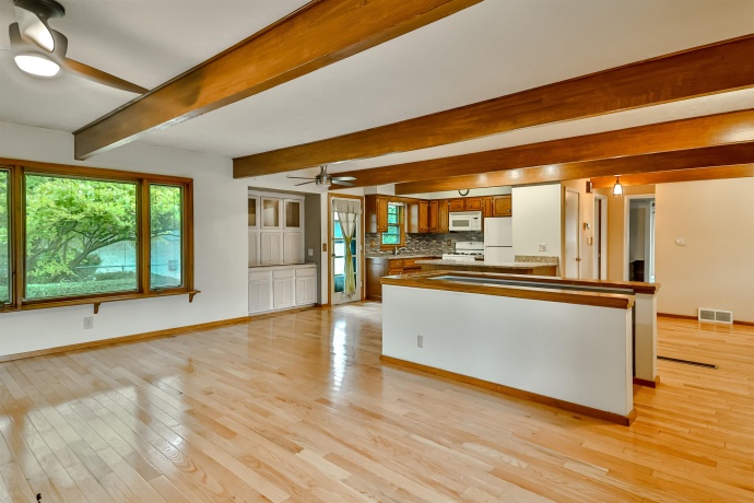 4520 GUILFORD, ROCKFORD, Illinois 61107, 2 Bedrooms Bedrooms, ,1 BathroomBathrooms,House,For Sale,GUILFORD,202507545