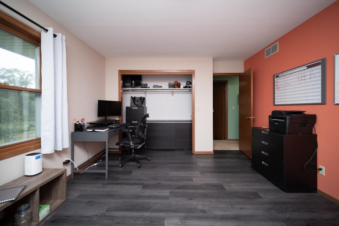 4036 FOX HILLS, ROCKFORD, Illinois 61101, 3 Bedrooms Bedrooms, ,2 BathroomsBathrooms,House,For Sale,FOX HILLS,202506426