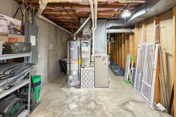 4036 FOX HILLS, ROCKFORD, Illinois 61101, 3 Bedrooms Bedrooms, ,2 BathroomsBathrooms,House,For Sale,FOX HILLS,202506426