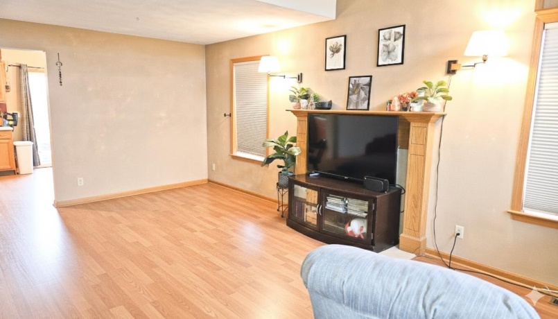 7589 Stanton, ROCKFORD, Illinois 61109, 4 Bedrooms Bedrooms, ,2 BathroomsBathrooms,House,For Sale,Stanton,202507546