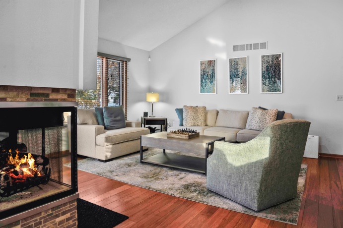 6442 Old Hunters Run 37, ROCKFORD, Illinois 61114, 3 Bedrooms Bedrooms, ,3 BathroomsBathrooms,Condominium,For Sale,Old Hunters Run 37,202507548