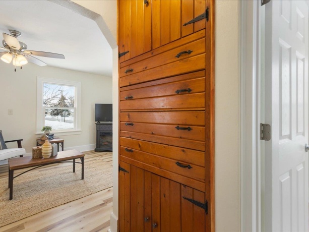 7643 Rogers, MACHESNEY PARK, Illinois 61115, 3 Bedrooms Bedrooms, ,1 BathroomBathrooms,House,For Sale,Rogers,202507264