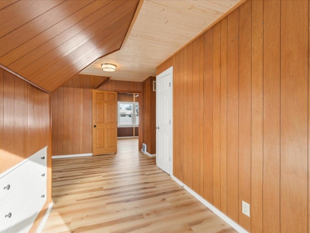 7643 Rogers, MACHESNEY PARK, Illinois 61115, 3 Bedrooms Bedrooms, ,1 BathroomBathrooms,House,For Sale,Rogers,202507264