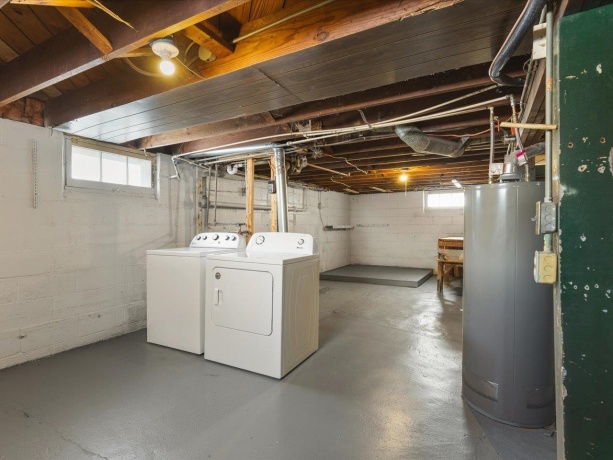 7643 Rogers, MACHESNEY PARK, Illinois 61115, 3 Bedrooms Bedrooms, ,1 BathroomBathrooms,House,For Sale,Rogers,202507264