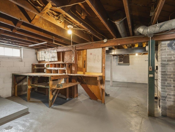 7643 Rogers, MACHESNEY PARK, Illinois 61115, 3 Bedrooms Bedrooms, ,1 BathroomBathrooms,House,For Sale,Rogers,202507264