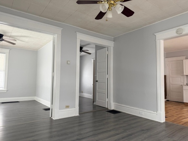 903 11, ROCKFORD, Illinois 61104, ,2 Units,For Sale,11,202507550