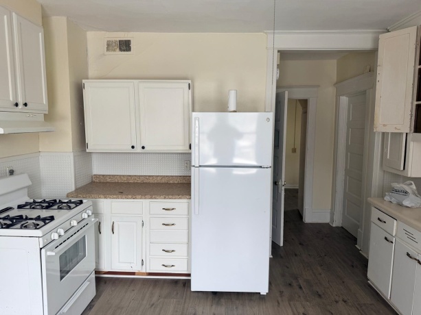 903 11, ROCKFORD, Illinois 61104, ,2 Units,For Sale,11,202507550