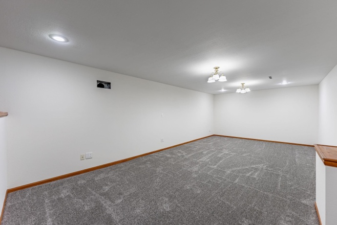 1162 BUTLER, ROCKFORD, Illinois 61108, 4 Bedrooms Bedrooms, ,2 BathroomsBathrooms,House,For Sale,BUTLER,202507551