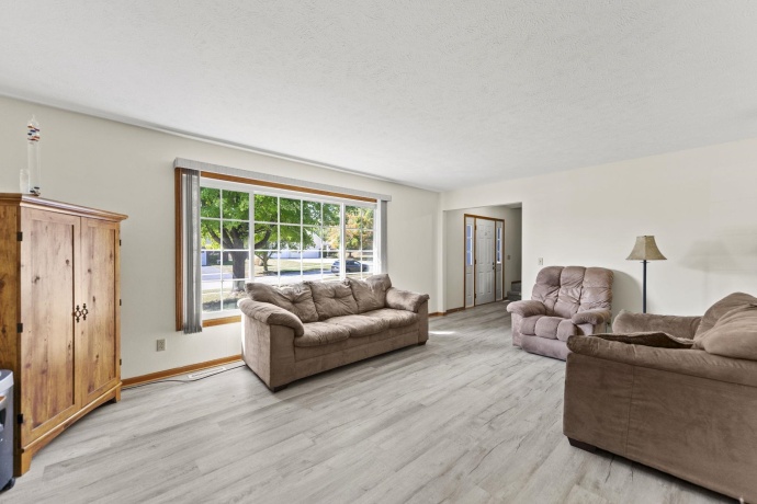 1162 BUTLER, ROCKFORD, Illinois 61108, 4 Bedrooms Bedrooms, ,2 BathroomsBathrooms,House,For Sale,BUTLER,202507551