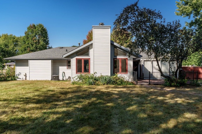 4625 Comet, MACHESNEY PARK, Illinois 61115, 3 Bedrooms Bedrooms, ,1 BathroomBathrooms,House,For Sale,Comet,202506059