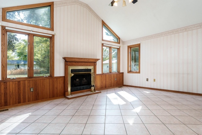 4625 Comet, MACHESNEY PARK, Illinois 61115, 3 Bedrooms Bedrooms, ,1 BathroomBathrooms,House,For Sale,Comet,202506059